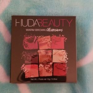 Eye Shadow In Browns